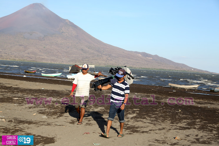 Vida cotidiana de comunidad de Momotombo se mantiene a pesar de actividad volcánica